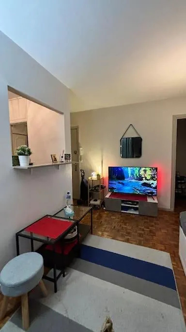 Cozy Parisian Getaway Appartamento Parigi
